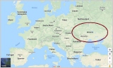 Landkarte, die die Ukraine nahe der Krim, weit weg östlich von Deutschland zeigt